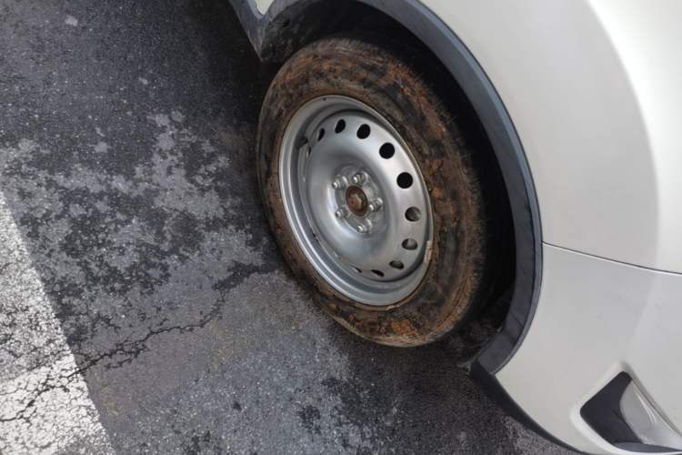 Used CHANGAN CS35 2016 1.6L Manual Luxury Model China V Standard Right Front Wheel Hub