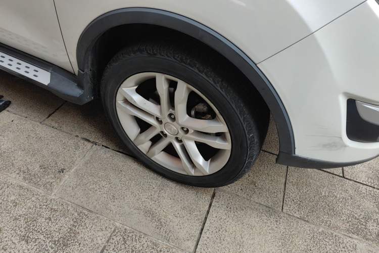 Used CHANGAN CS35 2016 1.6L Manual Luxury Model China V Standard Right Front Wheel Hub