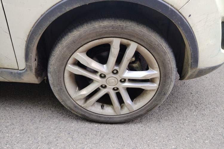 Used CHANGAN CS35 2016 1.6L Manual Luxury Model China V Standard Right Front Wheel Hub