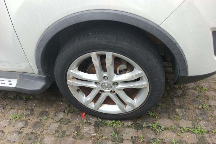 Used CHANGAN CS35 2016 1.6L Automatic Luxury Model China V Standard Right Front Wheel Hub