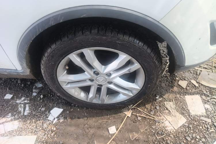 Used CHANGAN CS35 2016 1.6L Manual Luxury Model China V Standard Right Front Wheel Hub