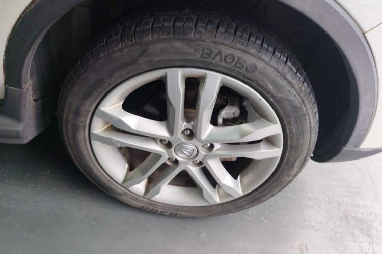 Used CHANGAN CS35 2016 1.6L Manual Luxury Model China IV Standard Right Front Wheel Hub