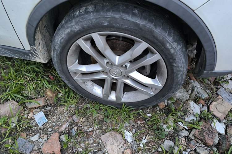 Used CHANGAN CS35 2016 1.6L Manual Luxury Model China V Standard Right Front Wheel Hub