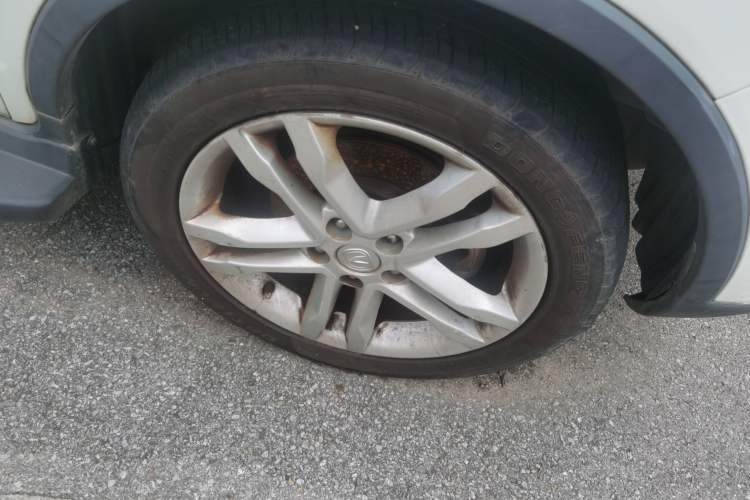 Used CHANGAN CS35 2016 1.6L Manual Luxury Model China IV Standard Right Front Wheel Hub