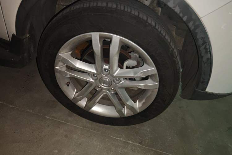 Used CHANGAN CS35 2016 1.6L Automatic Luxury Model China V Standard Right Front Wheel Hub