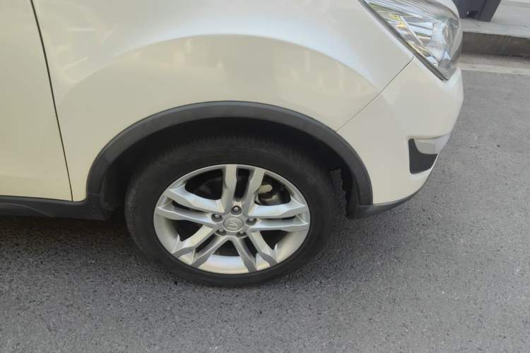 Used CHANGAN CS35 2016 1.6L Automatic Luxury Model China IV Standard Right Front Wheel Hub