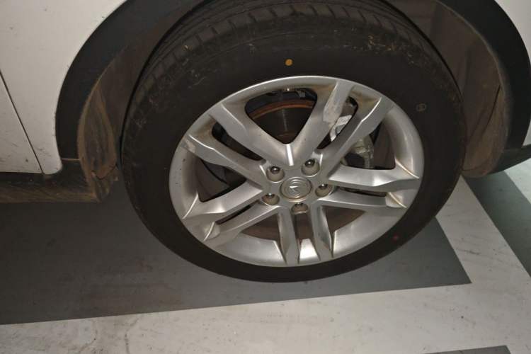 Used CHANGAN CS35 2016 1.6L Manual Luxury Model China V Standard Right Front Wheel Hub