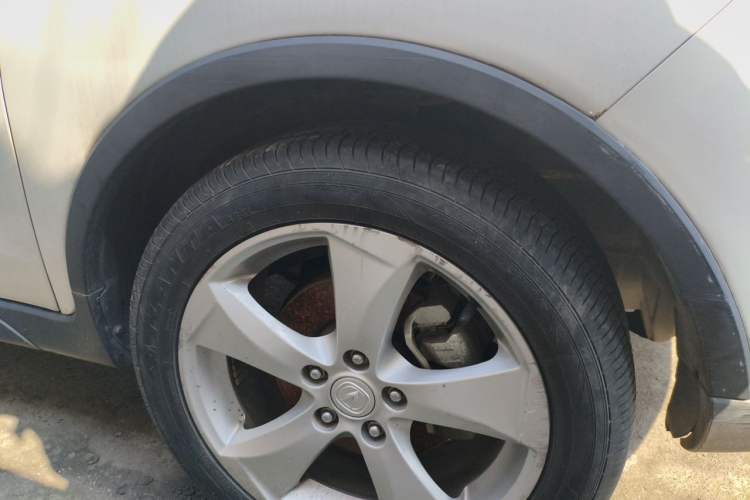 Used CHANGAN CS35 2016 1.6L Automatic Luxury Model China IV Standard Right Front Wheel Hub