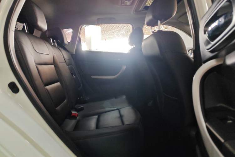 Used CHANGAN CS35 2016 1.6L Automatic Luxury Model China V Standard Right Rear Seat