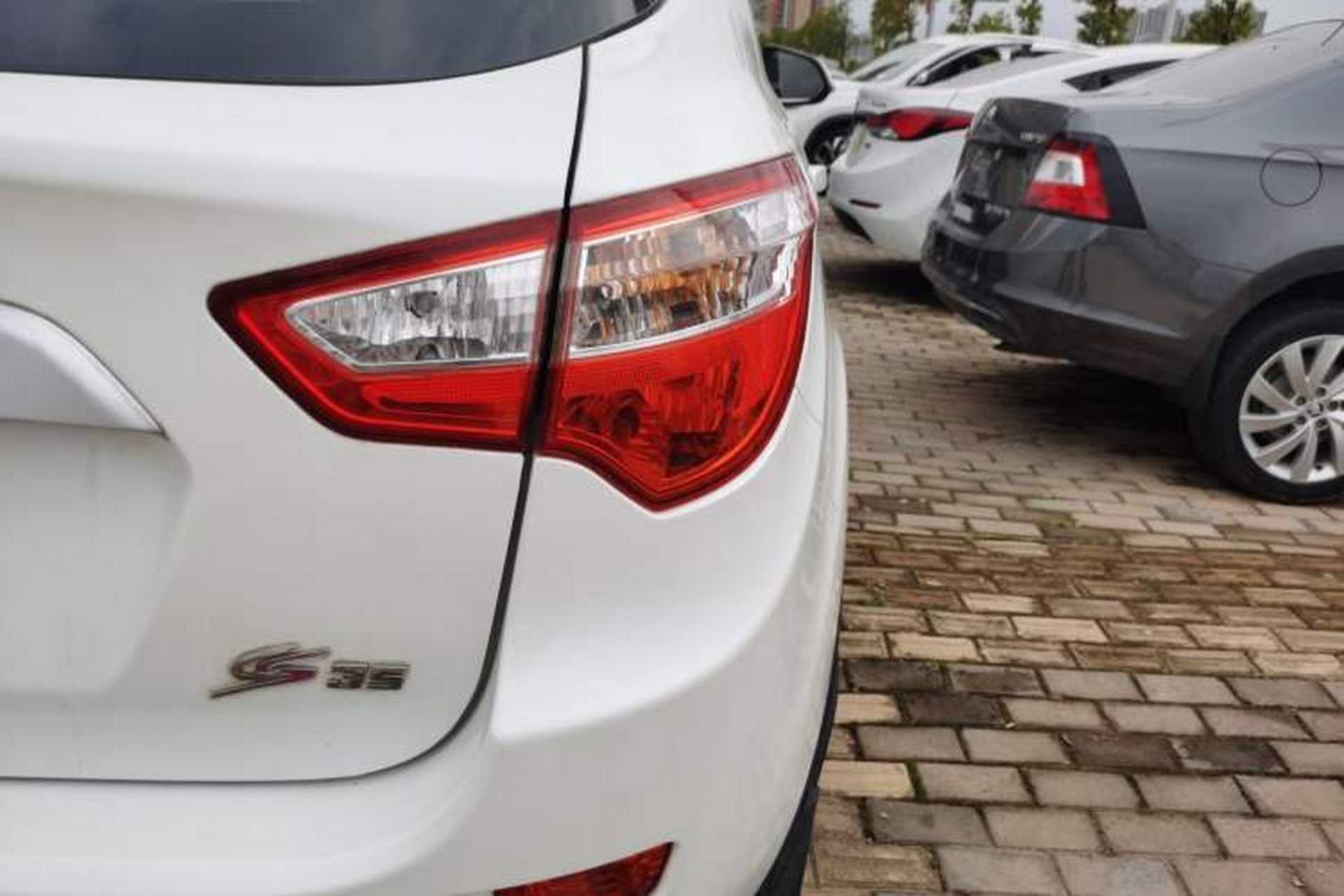 Used CHANGAN CS35 2016 1.6L Manual Luxury Model China V Standard Right Rear Taillight