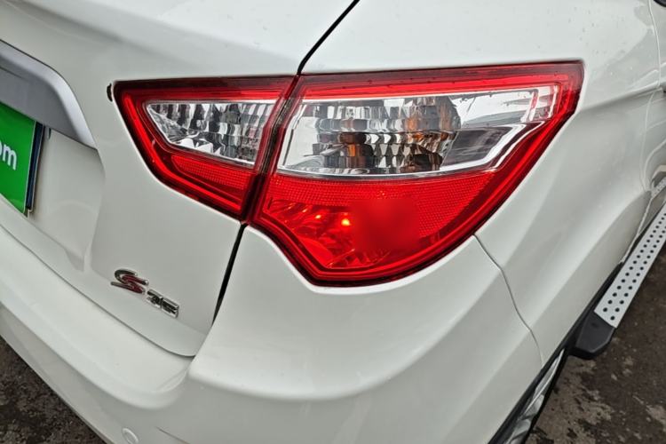 Used CHANGAN CS35 2016 1.6L Automatic Luxury Model China IV Standard Right Rear Taillight