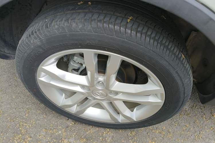 Used CHANGAN CS35 2016 1.6L Automatic Luxury Model China V Standard Right Rear Wheel Hub