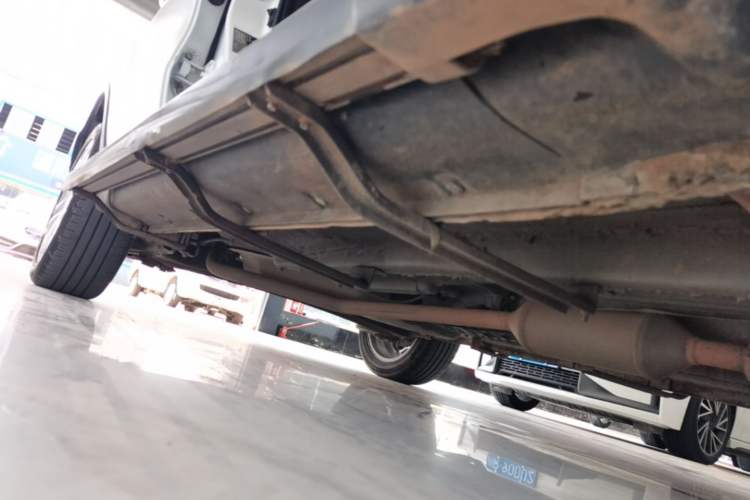 Used CHANGAN CS35 2016 1.6L Manual Luxury Model China IV Standard Right Side Sill
