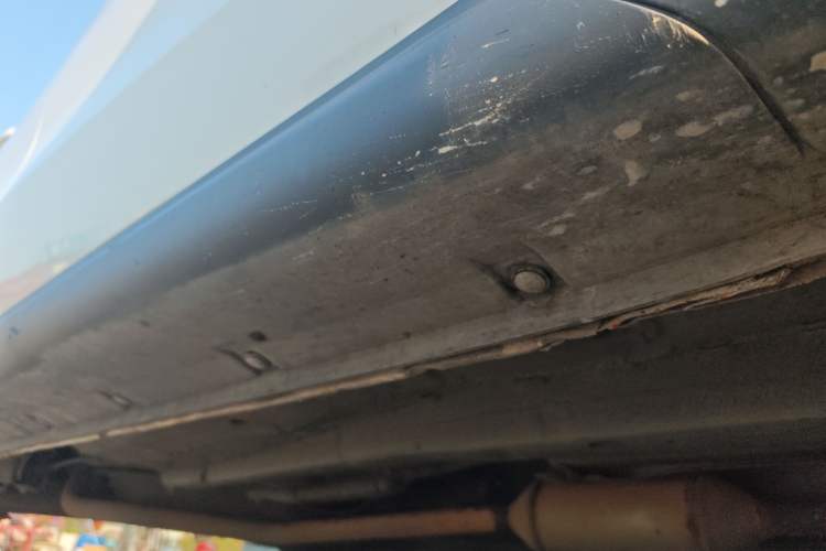 Used CHANGAN CS35 2016 1.6L Manual Luxury Model China IV Standard Right Side Sill