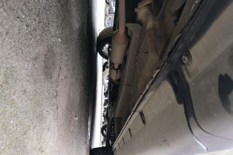 Used CHANGAN CS35 2016 1.6L Automatic Luxury Model China IV Standard Right Side Sill