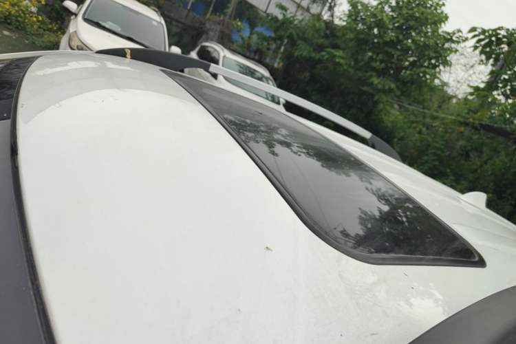 Used CHANGAN CS35 2016 1.6L Automatic Luxury Model China V Standard Roof