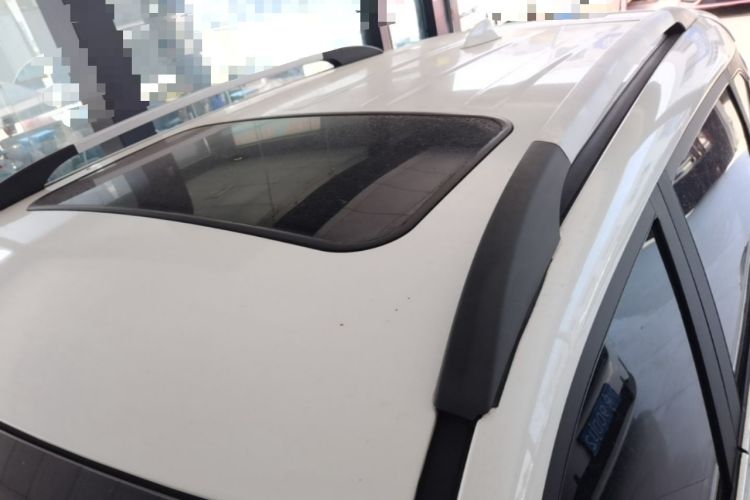 Used CHANGAN CS35 2016 1.6L Manual Luxury Model China IV Standard Roof