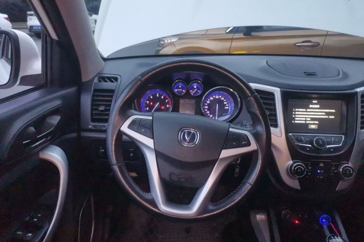 Used CHANGAN CS35 2016 1.6L Manual Luxury Model China V Standard Steering Wheel