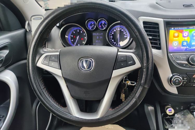 Used CHANGAN CS35 2016 1.6L Manual Luxury Model China IV Standard Steering Wheel