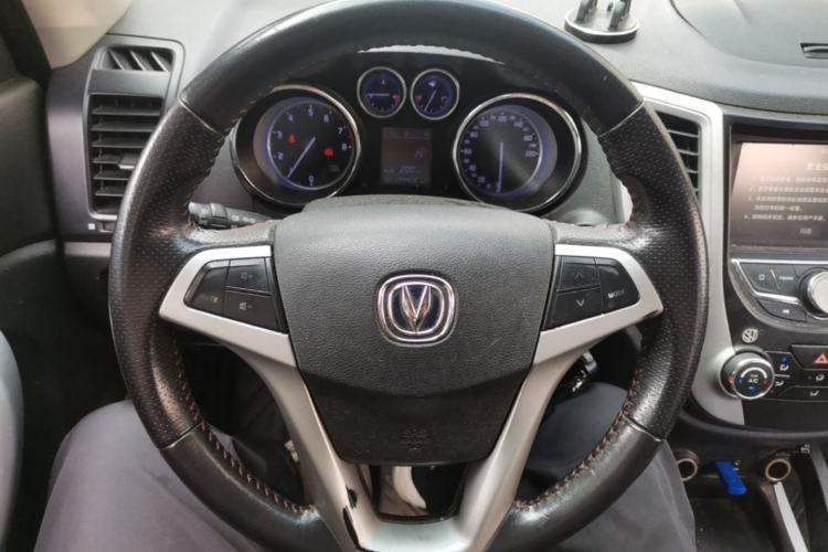 Used CHANGAN CS35 2016 1.6L Manual Luxury Model China V Standard Steering Wheel