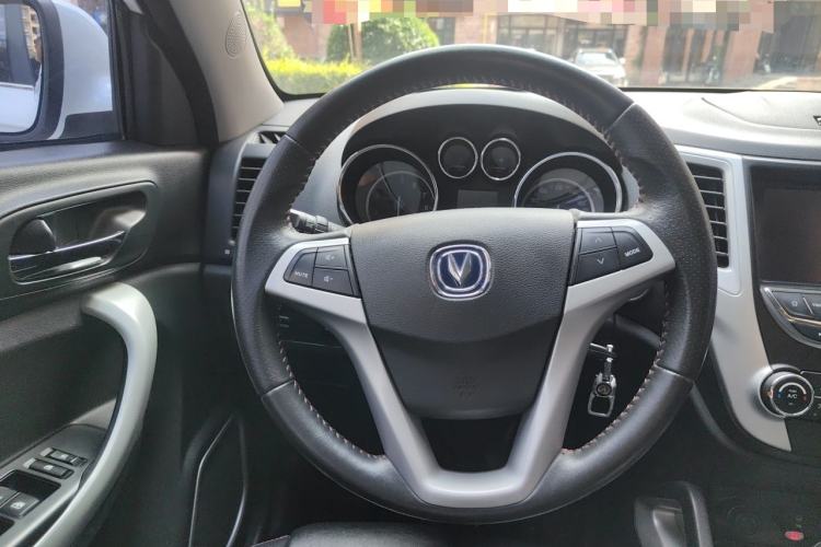 Used CHANGAN CS35 2016 1.6L Manual Luxury Model China V Standard Steering Wheel