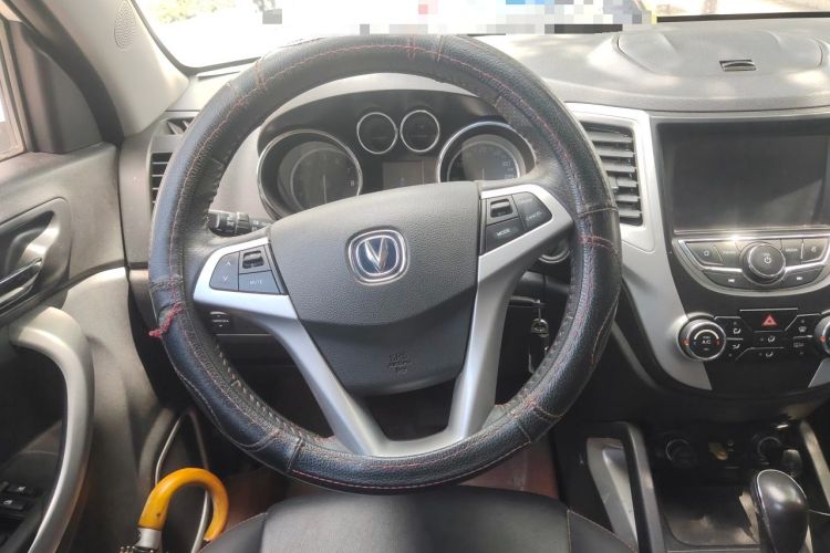 Used CHANGAN CS35 2016 1.6L Automatic Luxury Model China V Standard Steering Wheel