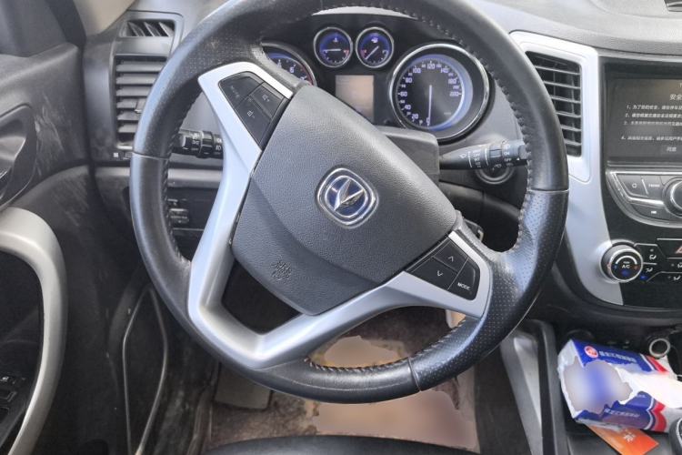 Used CHANGAN CS35 2016 1.6L Manual Luxury Model China IV Standard Steering Wheel