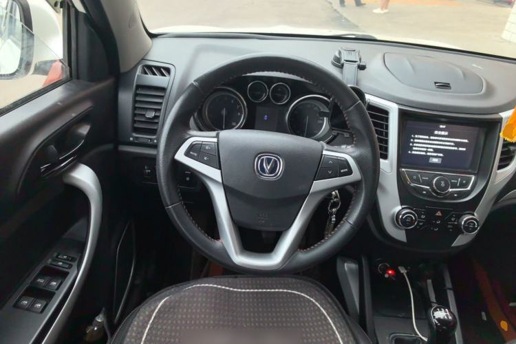 Used CHANGAN CS35 2016 1.6L Manual Luxury Model China IV Standard Steering Wheel