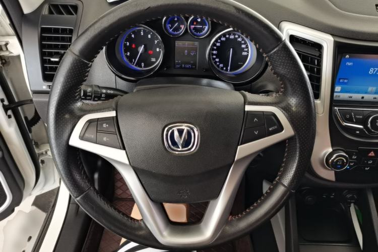 Used CHANGAN CS35 2016 1.6L Manual Luxury Model China IV Standard Steering Wheel