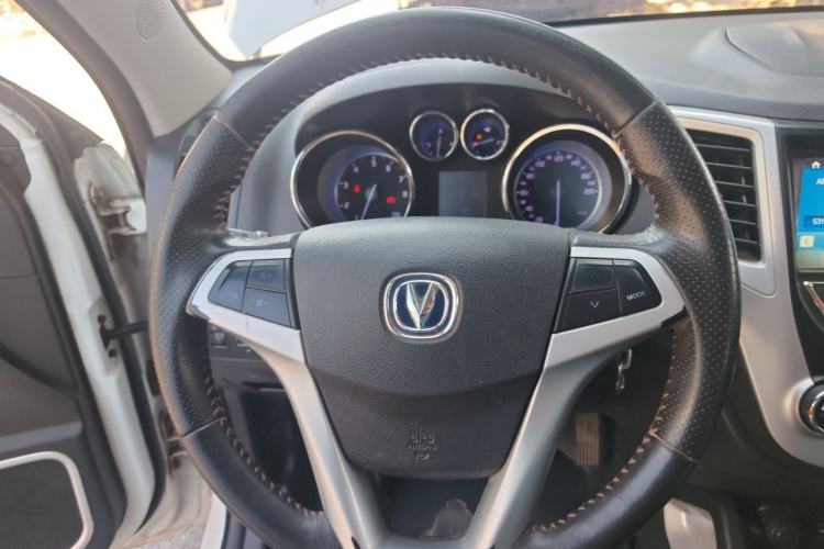 Used CHANGAN CS35 2016 1.6L Manual Luxury Model China IV Standard Steering Wheel