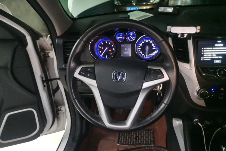 Used CHANGAN CS35 2016 1.6L Manual Luxury Model China IV Standard Steering Wheel