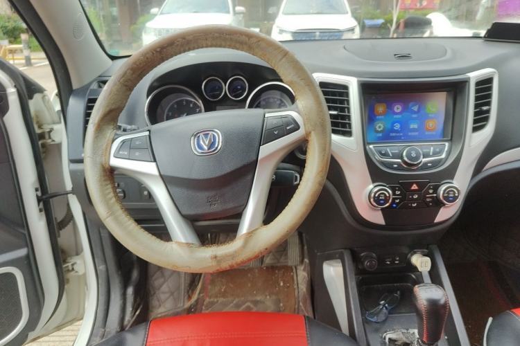Used CHANGAN CS35 2016 1.6L Manual Luxury Model China IV Standard Steering Wheel