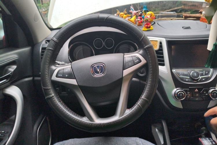 Used CHANGAN CS35 2016 1.6L Manual Luxury Model China IV Standard Steering Wheel