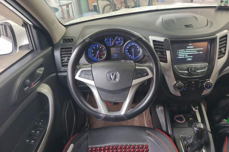 Used CHANGAN CS35 2016 1.6L Manual Luxury Model China V Standard Steering Wheel