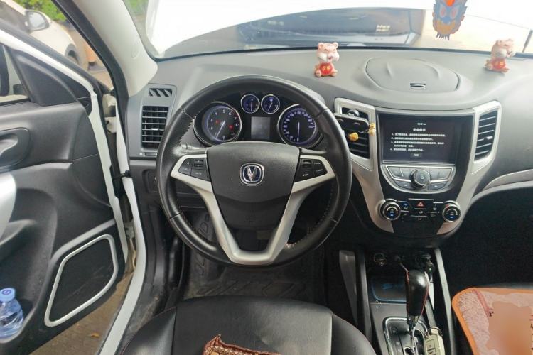 Used CHANGAN CS35 2016 1.6L Automatic Prestige Model China IV Standard Steering Wheel