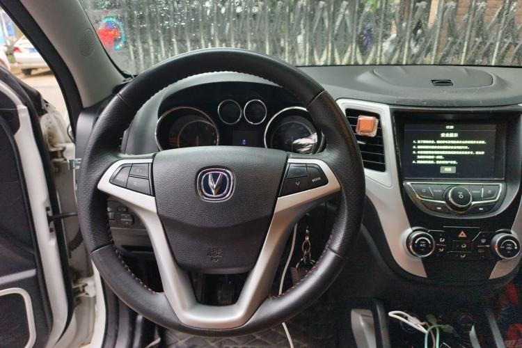 Used CHANGAN CS35 2016 1.6L Manual Luxury Model China IV Standard Steering Wheel