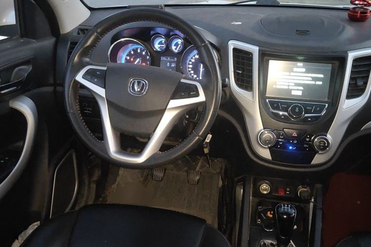 Used CHANGAN CS35 2016 1.6L Manual Luxury Model China V Standard Steering Wheel