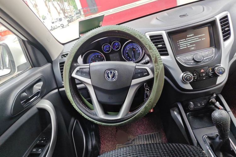 Used CHANGAN CS35 2016 1.6L Manual Luxury Model China V Standard Steering Wheel