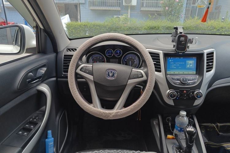 Used CHANGAN CS35 2016 1.6L Manual Luxury Model China V Standard Steering Wheel