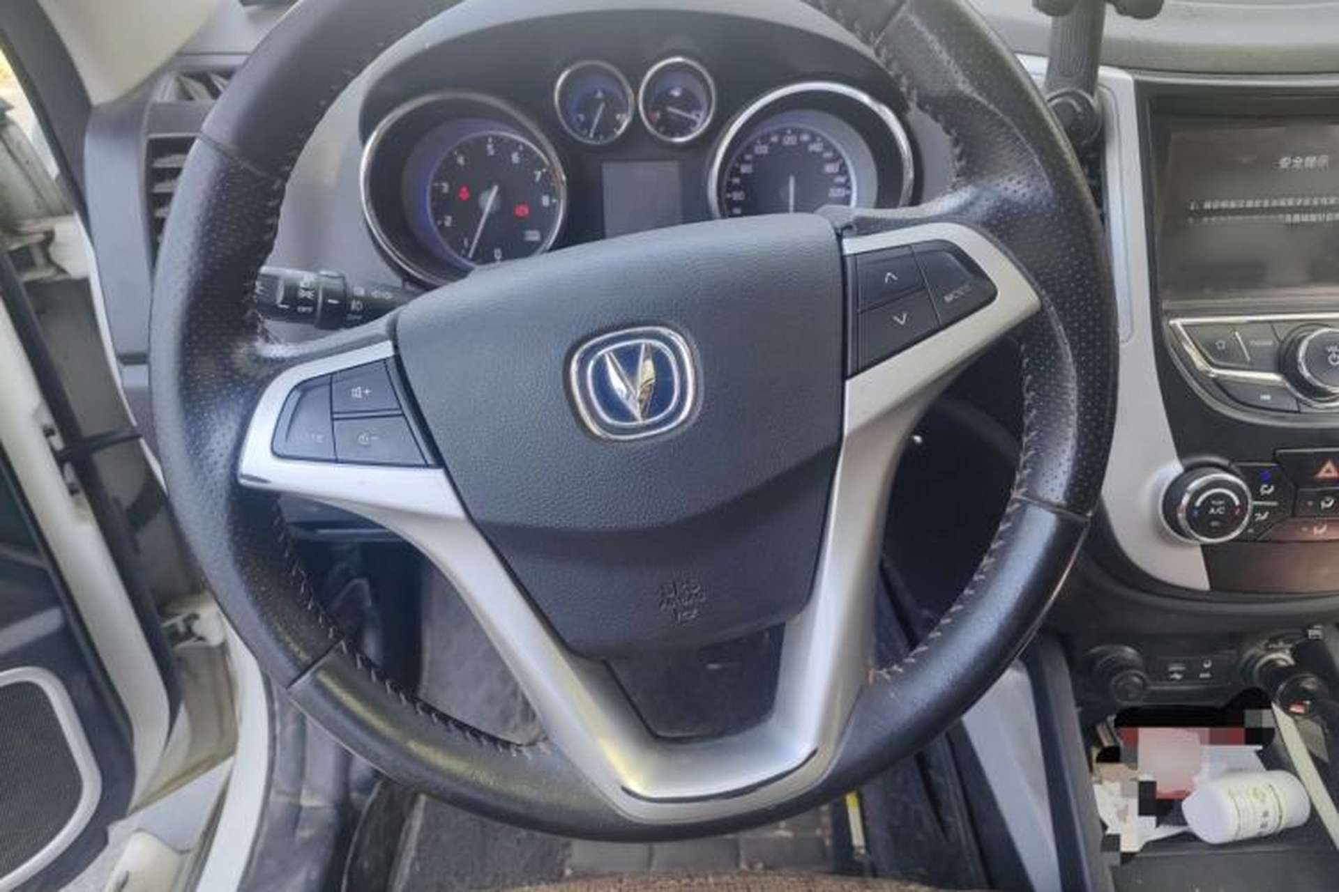 Used CHANGAN CS35 2016 1.6L Manual Luxury Model China V Standard Steering Wheel