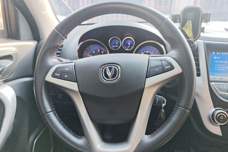 Used CHANGAN CS35 2016 1.6L Manual Luxury Model China V Standard Steering Wheel