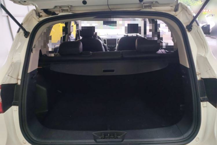 Used CHANGAN CS35 2016 1.6L Manual Luxury Model China IV Standard Trunk