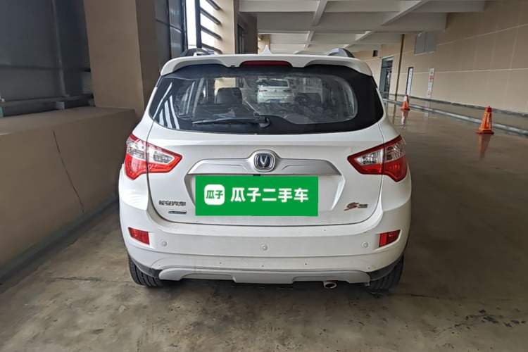 Used CHANGAN CS35 2016 1.6L Manual Luxury Model China IV Standard Trunk