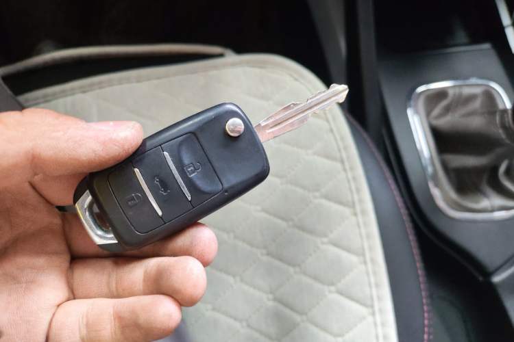 Used CHANGAN CS35 2016 1.6L Manual Luxury Model China IV Standard Vehicle Key