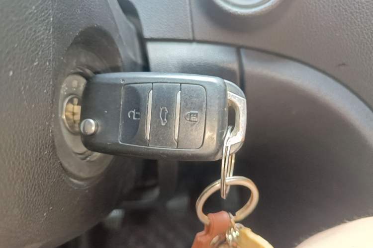 Used CHANGAN CS35 2016 1.6L Manual Luxury Model China V Standard Vehicle Key