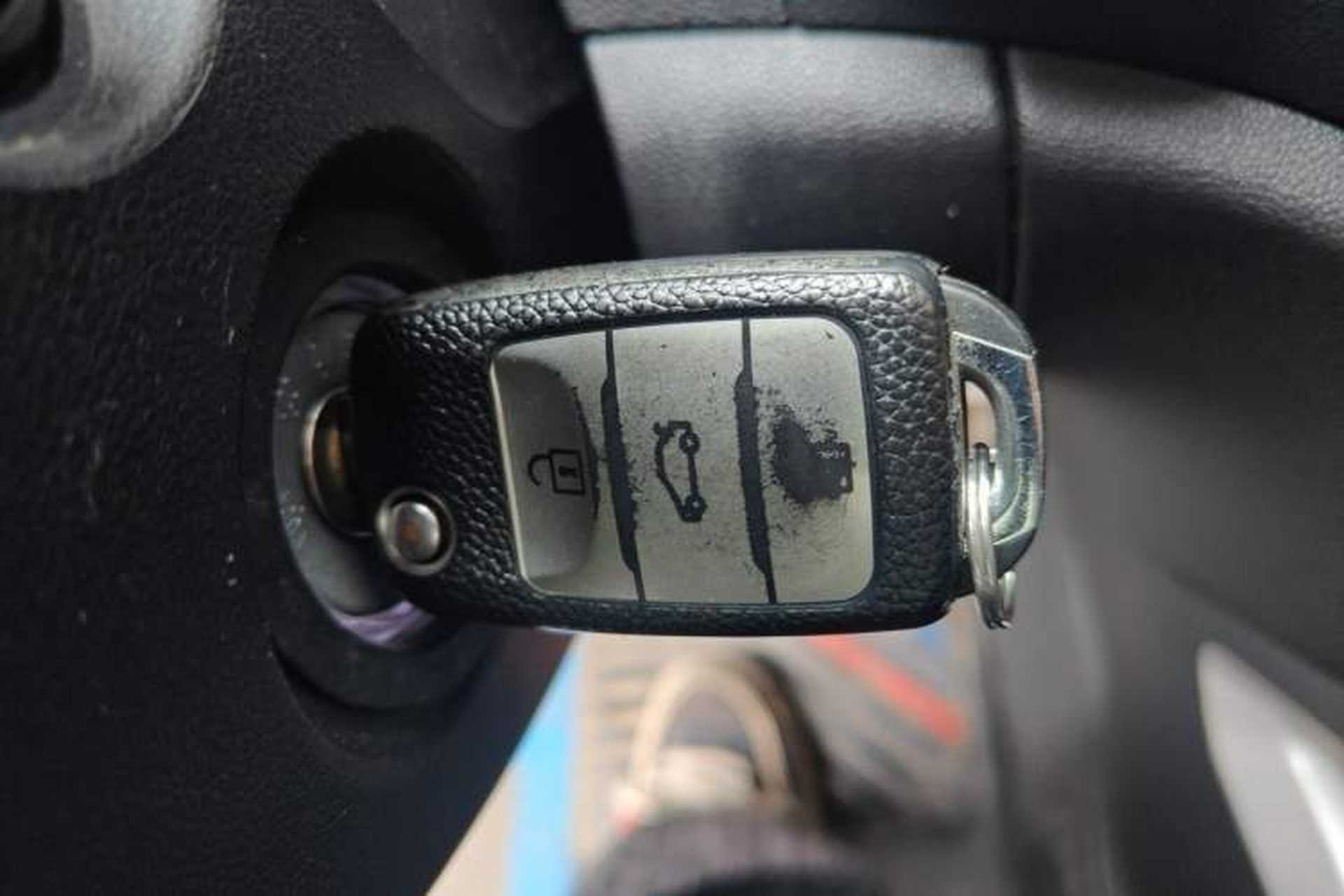 Used CHANGAN CS35 2016 1.6L Manual Luxury Model China V Standard Vehicle Key