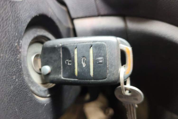 Used CHANGAN CS35 2016 1.6L Automatic Luxury Model China V Standard Vehicle Key