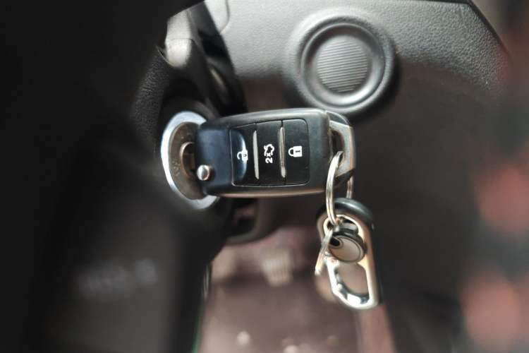 Used CHANGAN CS35 2016 1.6L Manual Luxury Model China IV Standard Vehicle Key