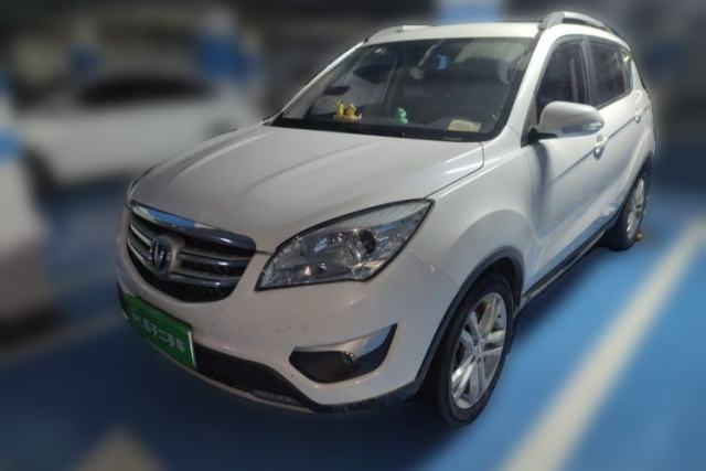 Used CHANGAN CS35 2016 1.6L Automatic Luxury Model China IV Standard
