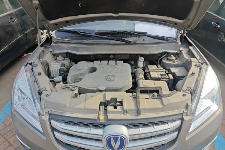 Used CHANGAN CS35 2016 1.6L Automatic Luxury Model China V Standard Engine Bay